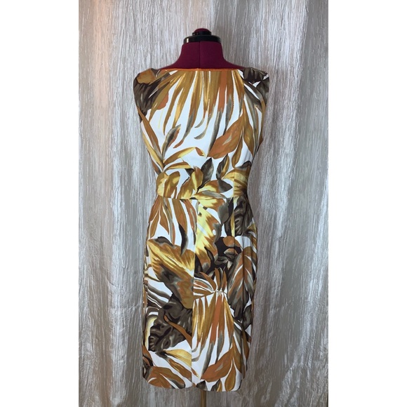 Connectwd Apparel Leaf patterned Cocktail dress with pockets - Picture 3 of 4